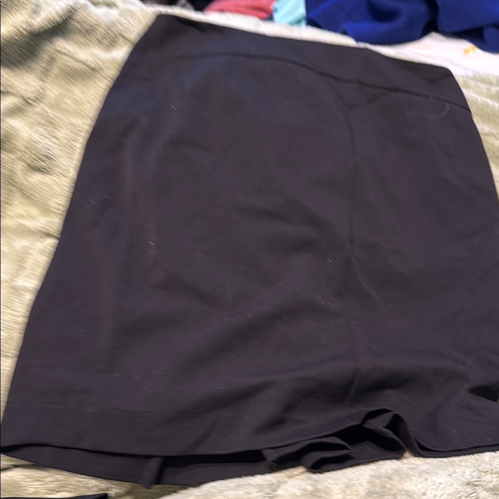 The Limited Women's Black Skort